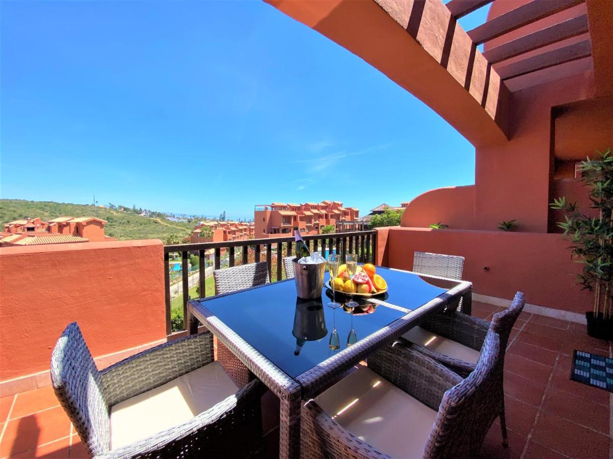 Sea View Penthouse Apartment With Hot Tub - Casa Bella Vista, Buenas Noches , Естепона Екстер'єр фото