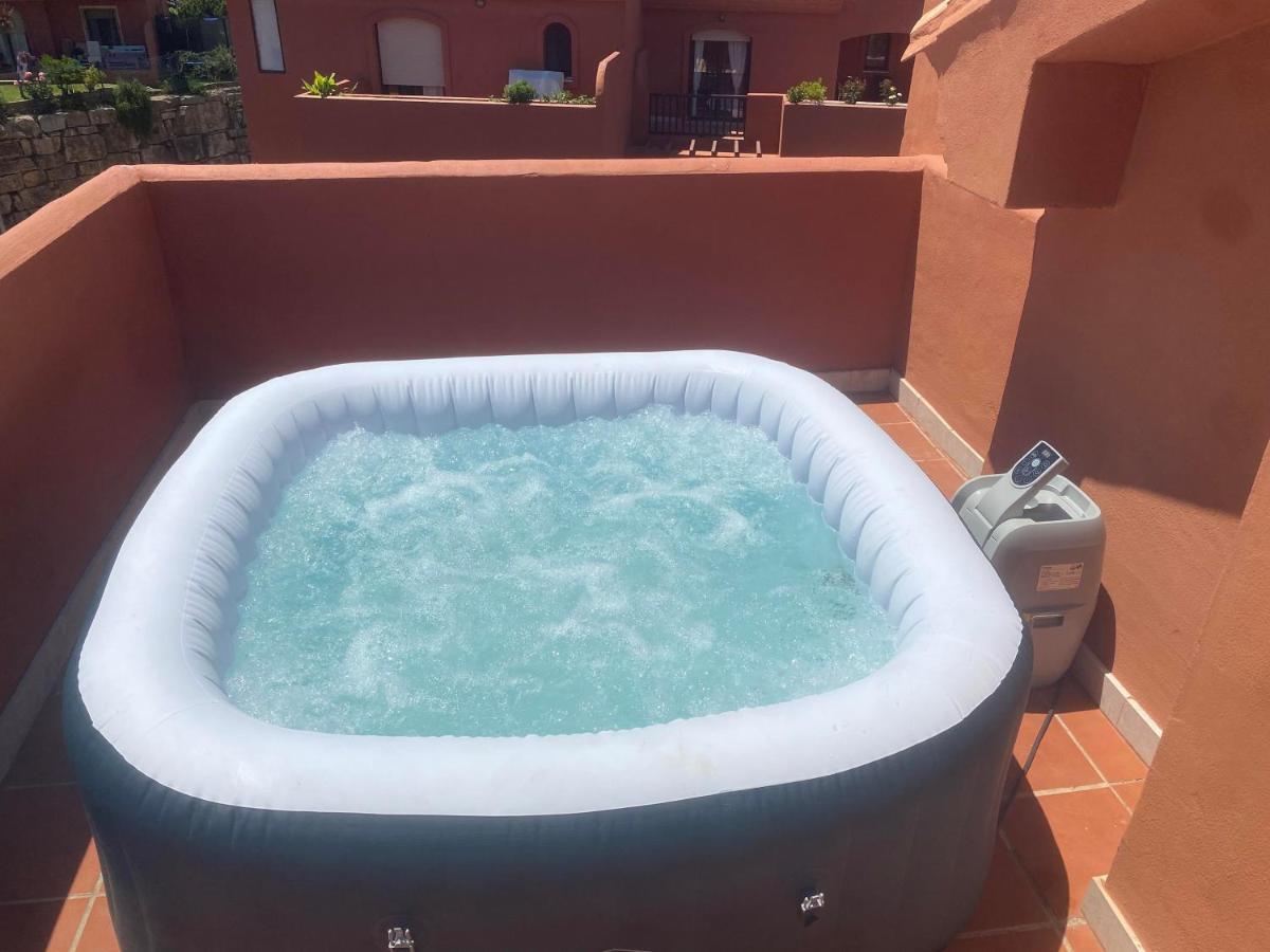 Sea View Penthouse Apartment With Hot Tub - Casa Bella Vista, Buenas Noches , Естепона Екстер'єр фото